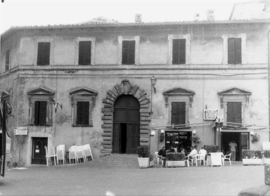 Palazzo Tamburelli-Giberti